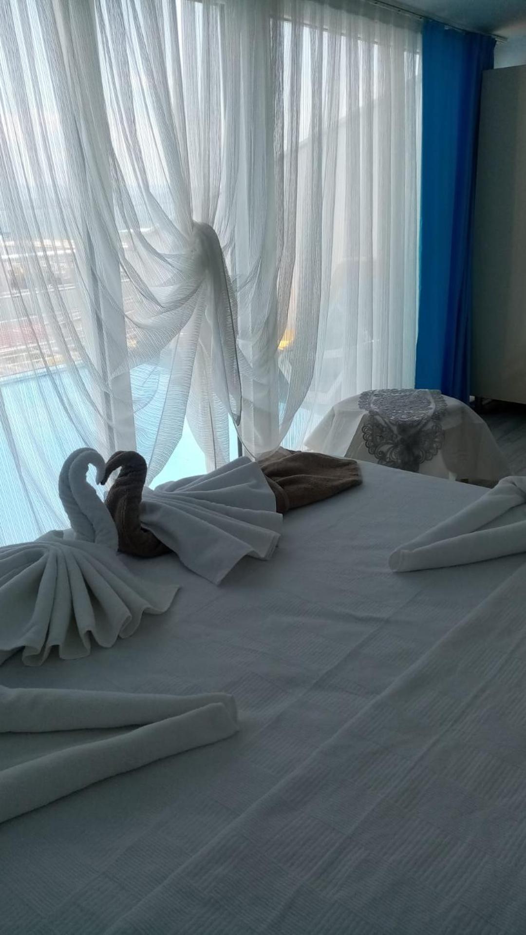 Paradise Hotel Akcay Едреміт Екстер'єр фото