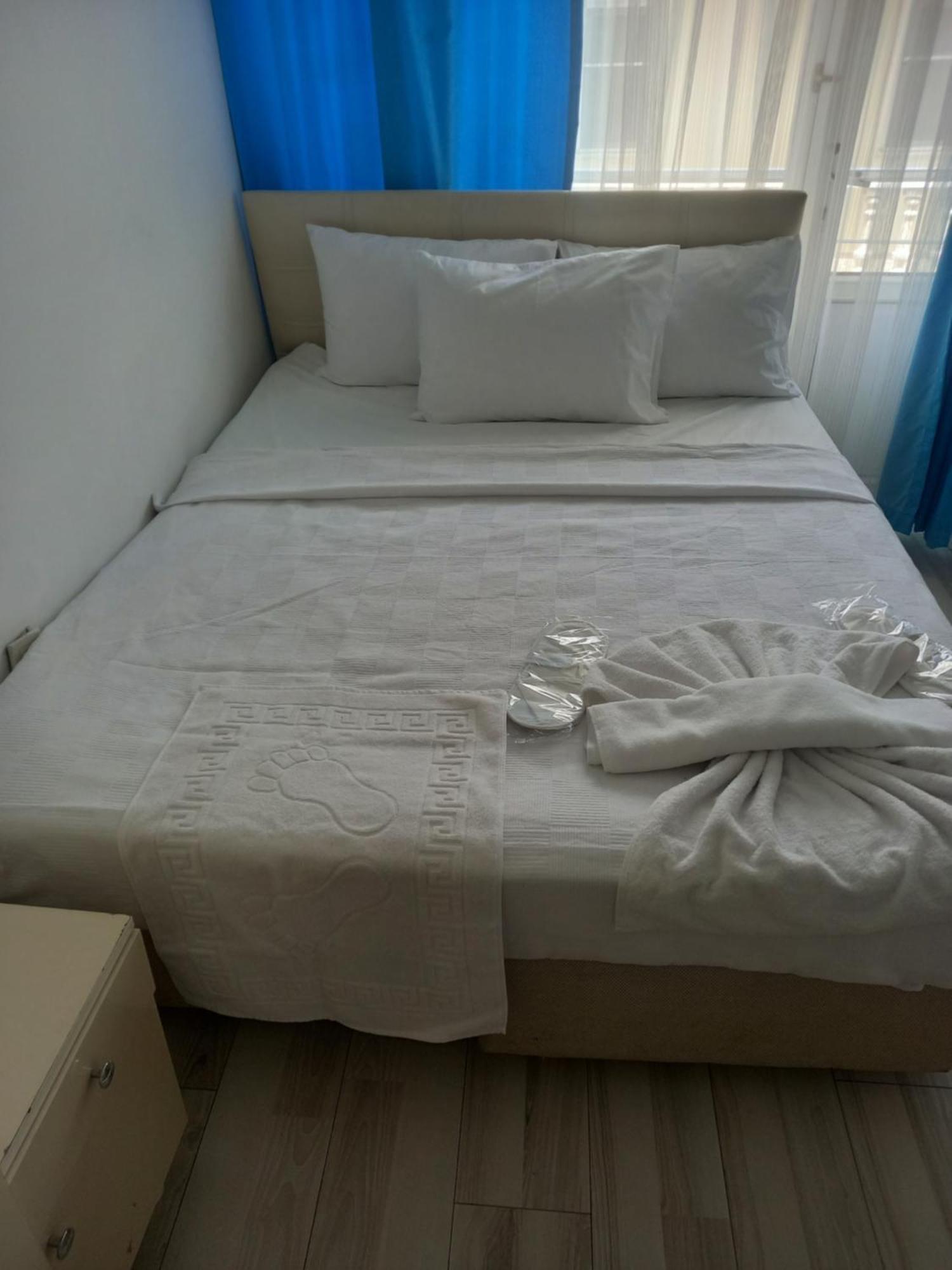 Paradise Hotel Akcay Едреміт Екстер'єр фото