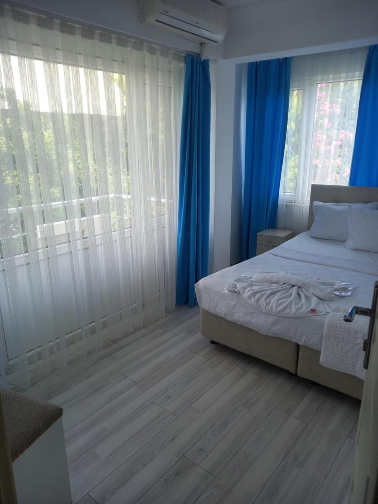 Paradise Hotel Akcay Едреміт Екстер'єр фото